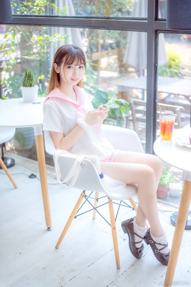 没有美丽的外表，根本没人会去在意你美好的内心，这就是现实。